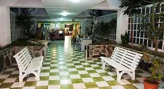 Castillo De Sol Apartment *