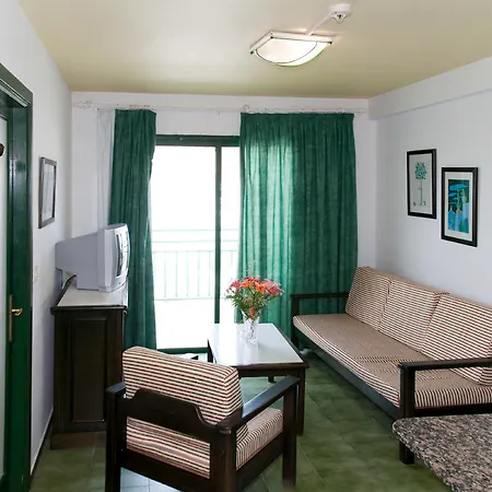 Castillo De Sol Apartment *